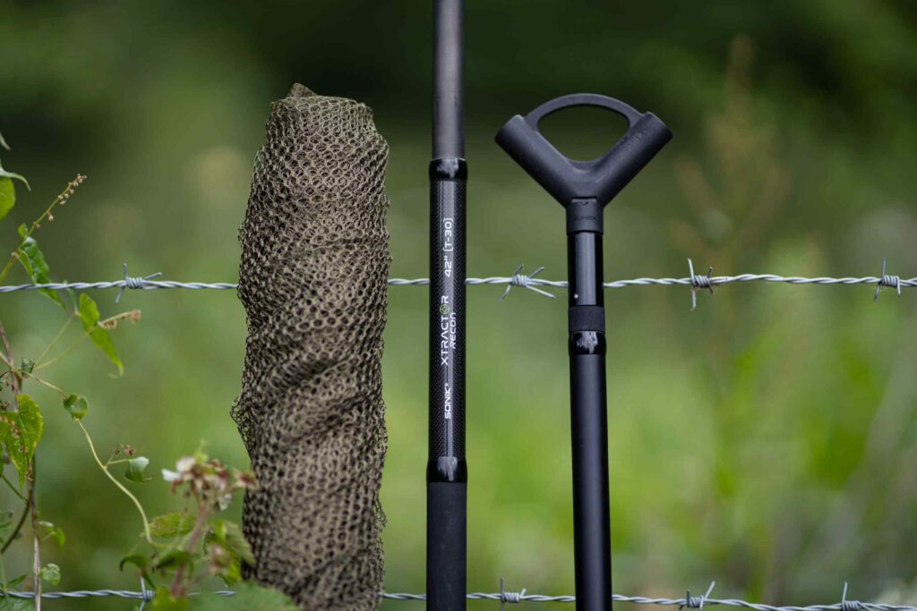 Sonik NEW Xtractor 42 Inch Landing Net