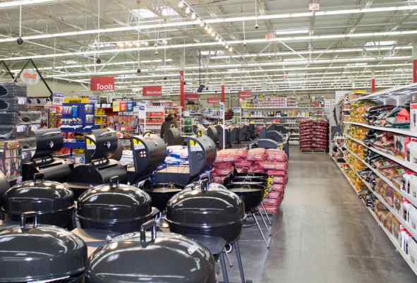 does rural king sell hunting licenses